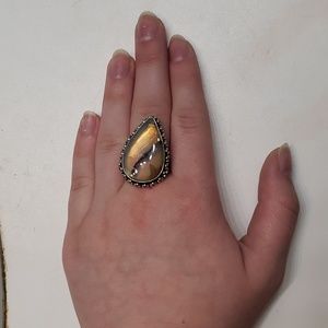 Silver adjustable ring with multicolor stone